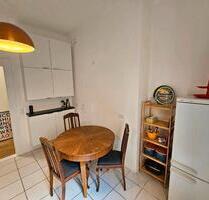 Ein Zimmer Wohnung - 700,00 EUR Kaltmiete, in Berlin (PLZ: 13353) Mitte
