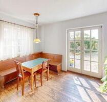 Altbau-Wohnhaus Wohnen & Arbeiten unter einem Dach - Rödelsee