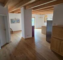 Obergeschosswohnung mit Garten zu vermieten - Salzweg