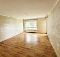 ZUM SELBSRENOVIEREN!!! Geräumige 4- Zimmerwohnung mit Balkon in Bad Hersfeld