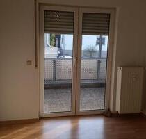 Ein Zimmer Wohnung mit Balkon in Ensdorf zu vermieten