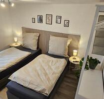 Monteurshaus Ferienhaus für bis zu 8 Personen, 4 SZ, Küche, WLAN - Weilerswist