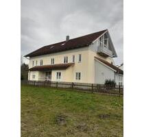 Maisonettewohnung 1. OG in ruhiger Lage - Landau an der Isar