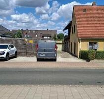 Doppelhaushälfte mit Potential zum Mehrparteienhaus - Forchheim