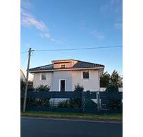 Modernes Neubauhaus mit Garten und Doppelgarage - Werder (Havel)