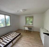 Möbliertes WG-Zimmer in zentraler Lage von Meersburg