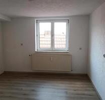 Wohnung (3 Raum) - 685,00 EUR Kaltmiete, ca.  88,00 m² in Breitungen/Werra (PLZ: 98597)