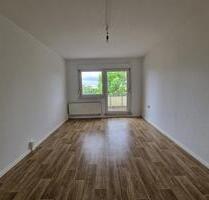„4-Zimmer-Wohnung mit Balkon und Grünblick – ruhig, hell, familienfreundlich“ - Torgau