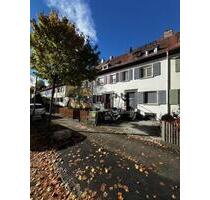 Sehr schönes Reihenmittelhaus in zentraler Lage Erlangen