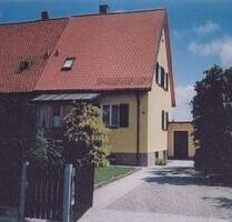 1 Zimmer Souterrain-Wohnung mit Einbauküche + separatem Haus-Ein - Bamberg Am Bruderwald