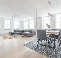 Exklusive 4,5-Zi-Whg mit 166 m² in Aichtal 2020 modernisiert