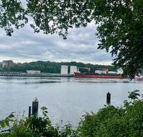 Zwei Zimmer Maisonette in Holtenau (erste Reihe am Kanal) - Kiel Friedrichsort