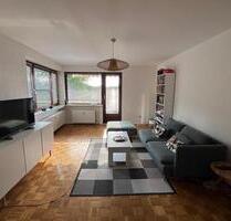 Hübsche renov. 2 Zi., EBK, S-Balkon, Garage, ab 15.10. oder später - Bremen Huchting