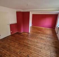 4 Zimmer Hochparterre Wohnung 91 m² mit eigenem Garten + Parken - Wolkenstein