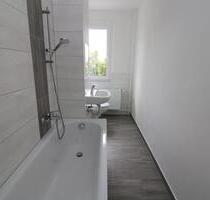 Badenixen aufgepasst…neu sanierte 3-RW mit Wanne u. Balkon!!! - Freiberg