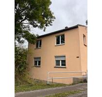 Einfamilienhaus - 49.000,00 EUR Kaufpreis, ca.  90,00 m² in Lichtenau (PLZ: 09244)