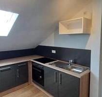 Renovierte 2-Zimmer-Wohnung mit neuer Küche - Hof Altstadt