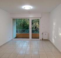 1 Zimmer Apartment mit Balkon, Küche, Stellplatz - Saarbrücken Dudweiler