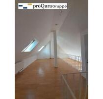 Moderne Dachgeschosswohnung in Arnstadt mit Balkon