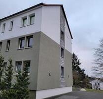 Moderne 4-Raum-Wohnung im Erdgeschoss mit Balkon - Dingelstädt