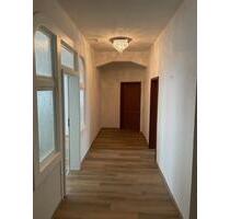 Modernisierte Altbauwohnung–zentrale Wohnlage in Essen-Kupferdreh