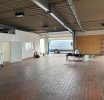 Halle mit Büro und Stellplätze zu vermieten - Aachen Aachen-Mitte