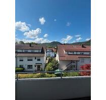 Neu renovierte 3-Zimmer DG Whg mit herrlichem Ausblick in Kuchen - Göppingen Faurndau