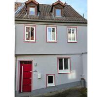 Haus in Kitzingen !!! Besichtigung möglich !!!