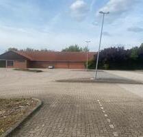 Lager Supermarkt Discounter Getränkemarkt Fitnessstudio - Remlingen-Semmenstedt