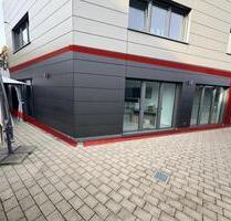 Helles Büro mit Terrasse in Estenfeld - Veitshöchheim