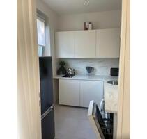 Eingerichtete Wohnung zu verneiten - Berlin Reinickendorf