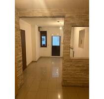 Haus zur Vermietung - 1.650,00 EUR Kaltmiete, ca.  175,00 m² in Neuenstadt am Kocher (PLZ: 74196)