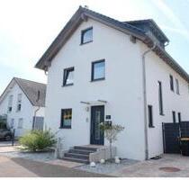 Freistehendes Einfamilienhaus mit Pool - Hanau Großauheim