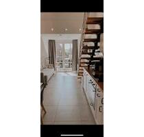 Luxuriöse Ferienwohnung an der Nordsee möbliert mit Balkon - Esens