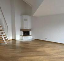 4-Zimmer-Dachgeschosswohnung mit Galerie in Bad Soden-Neuenhain - Bad Soden am Taunus