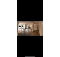 Moderne schöne 4 Zimmer Loft EG Wohnung in Raubling