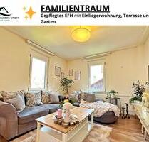 FAMILIENTRAUM - Gepflegtes EFH mit Einliegerwohnung, Terrasse, Garten uvm. - Altensteig