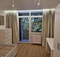Kernsanierte und möblierte 1-Zimmer-Wohnung mit Balkon und TG - Regensburg Brandlberg
