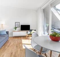 Wohntraum! Möbliertes Apartment mit Balkon, Einbauküche, Fußboden - Leipzig Mitte