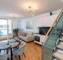 Light-filled, fully furnished Maisonette overlooking Engelbecken - Berlin Mitte