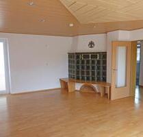 Mehrfamilienhaus mit Werkstatt und zwei Wohneinheiten - Mainburg