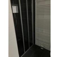 Neu sanierte 3 Zimmerwohnung mit EBK & Balkon! - Plauen