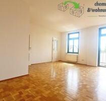 Gepflegte 1-Raum-Wohnung in beliebter Lage mit zwei Balkonen, Einbauküche, Aufzug & Abstellraum - Chemnitz Altendorf