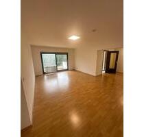 3-Zimmer-Wohnung in Landstuhl - 900,00 EUR Kaltmiete, in Landstuhl (PLZ: 66849)