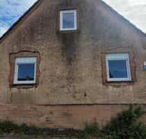 Einfamilienhaus - 87.000,00 EUR Kaufpreis, in Ramstein-Miesenbach (PLZ: 66882) Hütschenhausen