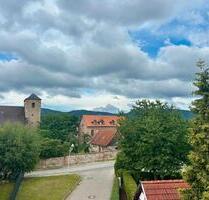 Gemütlich 4-Zimmerwohnung mit wunderschönem Blick und Stellplatz - Thale
