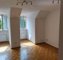 3-Zimmer-Wohnung im inneren Westen ab 01.10. - Regensburg Das Dörnberg