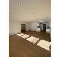 Lichthelle 2,5-Zimmer-Souterrainwohnung – hochwertig modernisiert - Mannheim Feudenheim