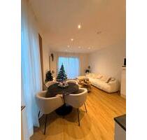 2 Zi. - 53m² in Höhenhaus - 1.100,00&nbsp;EUR Kaltmiete, ca.&nbsp; 53,00&nbsp;m&sup2; in Köln (PLZ: 51061) Mülheim