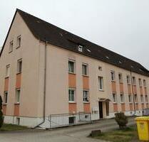 2-Raum-Wohnung im Dachgeschoss -Renovierung nach Mieterwunsch! - Lauta